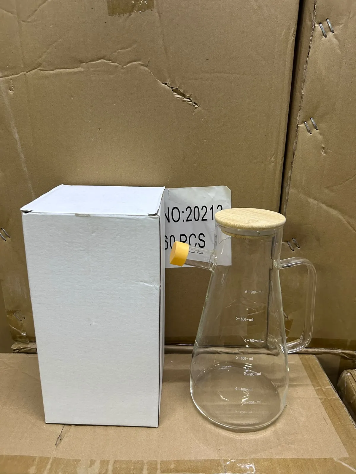 OIL CAN 900ML WHITE BOX